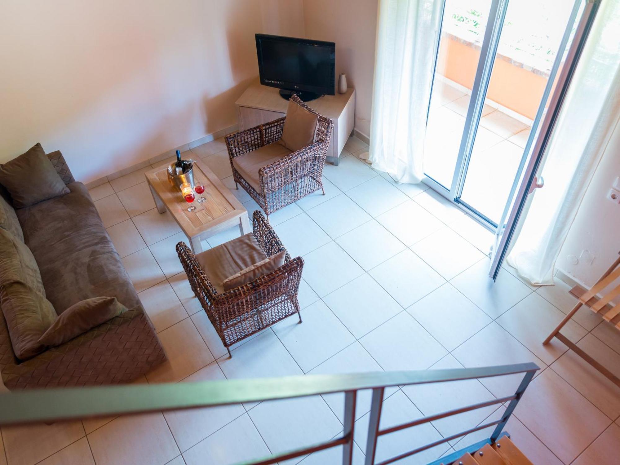 Agios Spyridon  Pyramid City Apartments מראה חיצוני תמונה